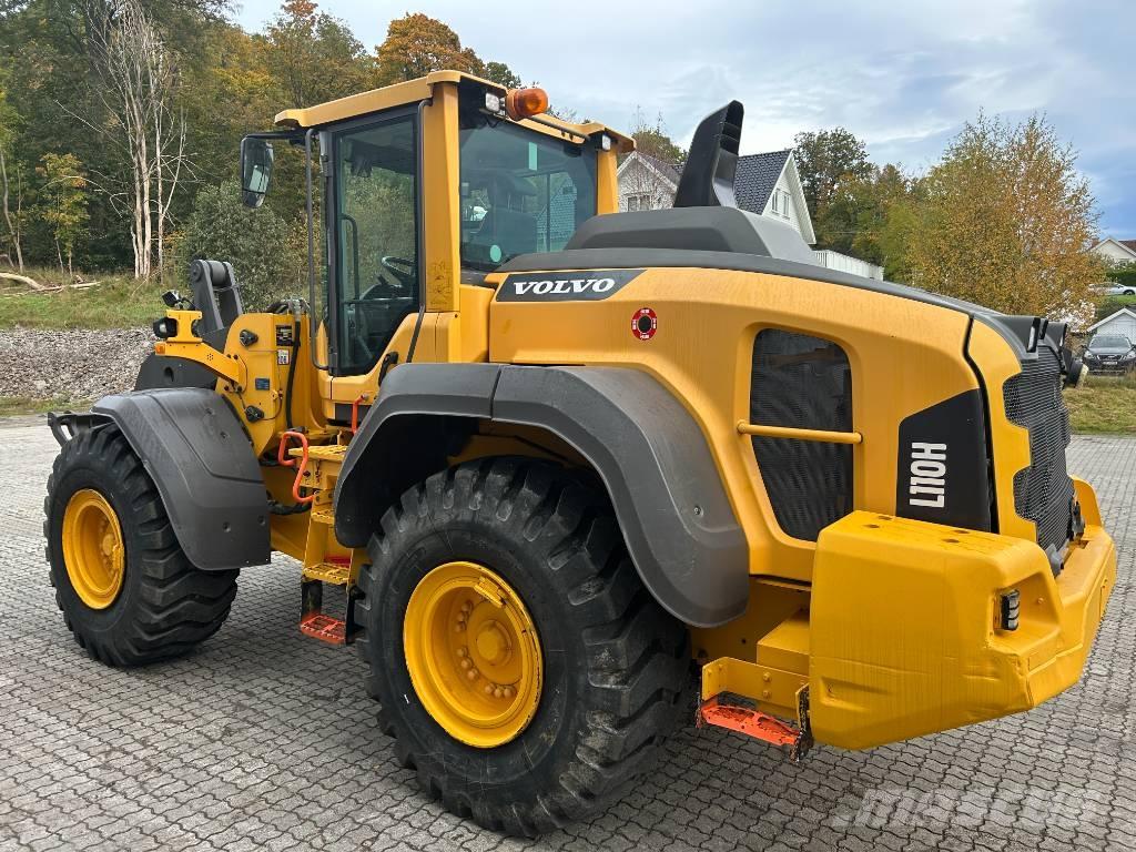 Volvo L110H Kolesové nakladače
