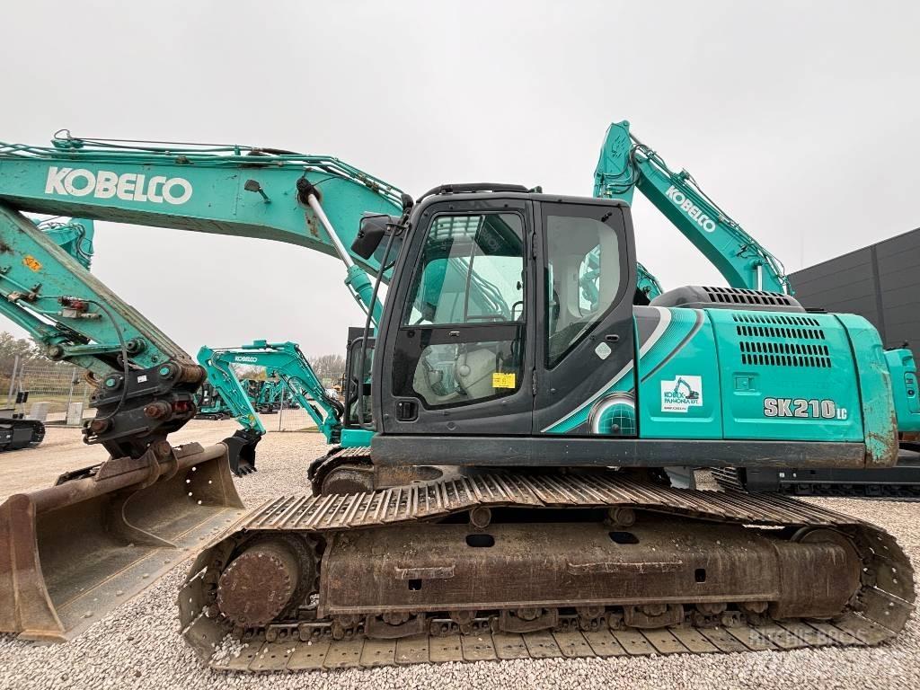 Kobelco SK 210 LC-10 Pásové rýpadlá