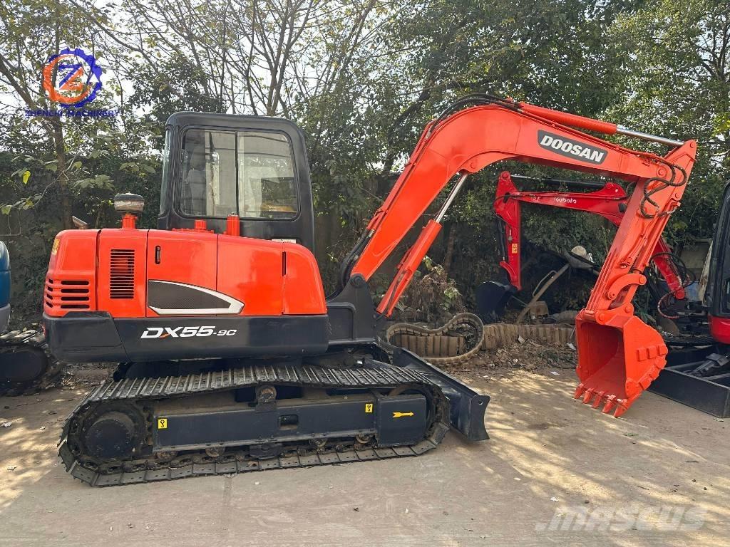 Doosan 55 Mini rýpadlá < 7t