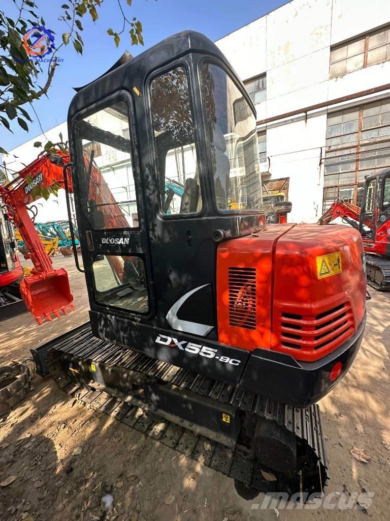 Doosan 55 Mini rýpadlá < 7t