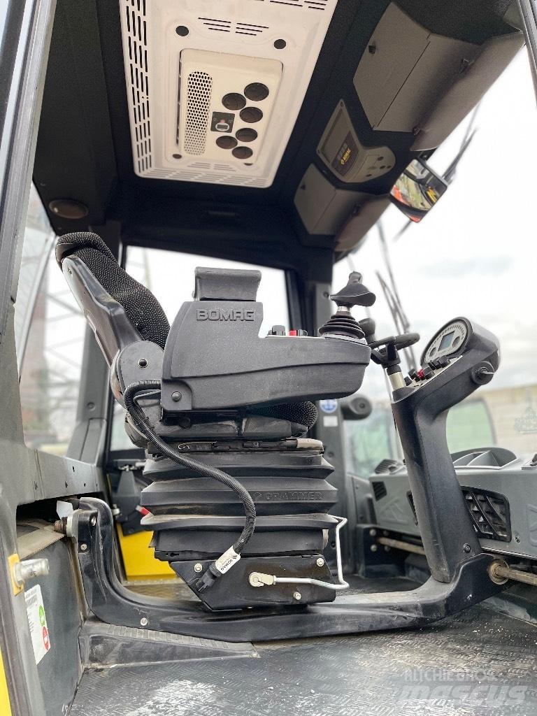 Bomag 161AD-5 Tandemové valce