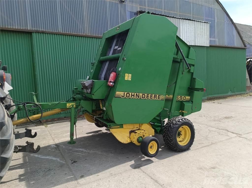 John Deere 590 Lisy na okrúhle balíky