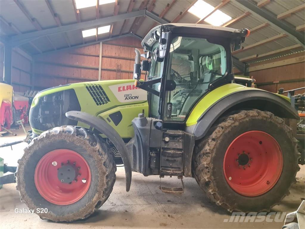 CLAAS Axion 810 Traktory