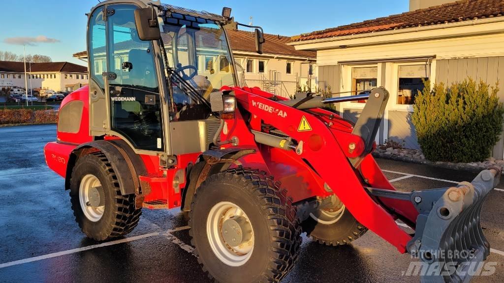 Weidemann 3080 Viacúčelové nakladače