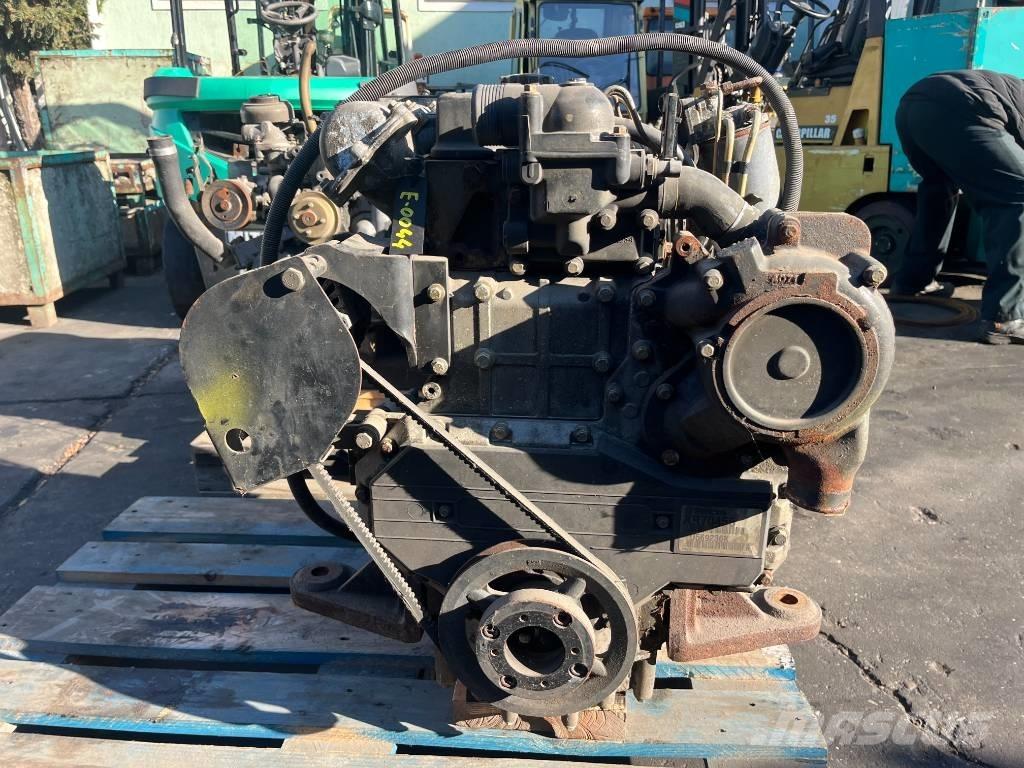 Perkins 1004 E-0044 Motory