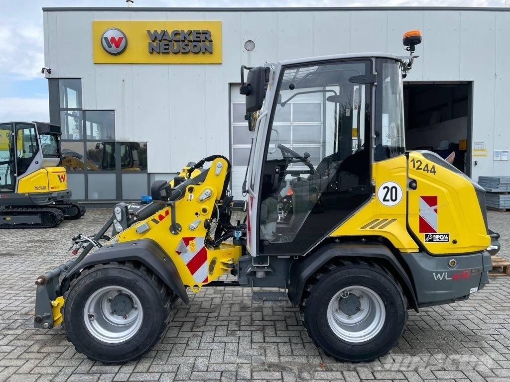 Wacker Neuson WL 28 Kolesové nakladače