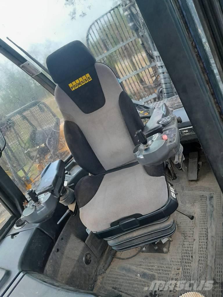 Ponsse Gazelle Lesné traktory