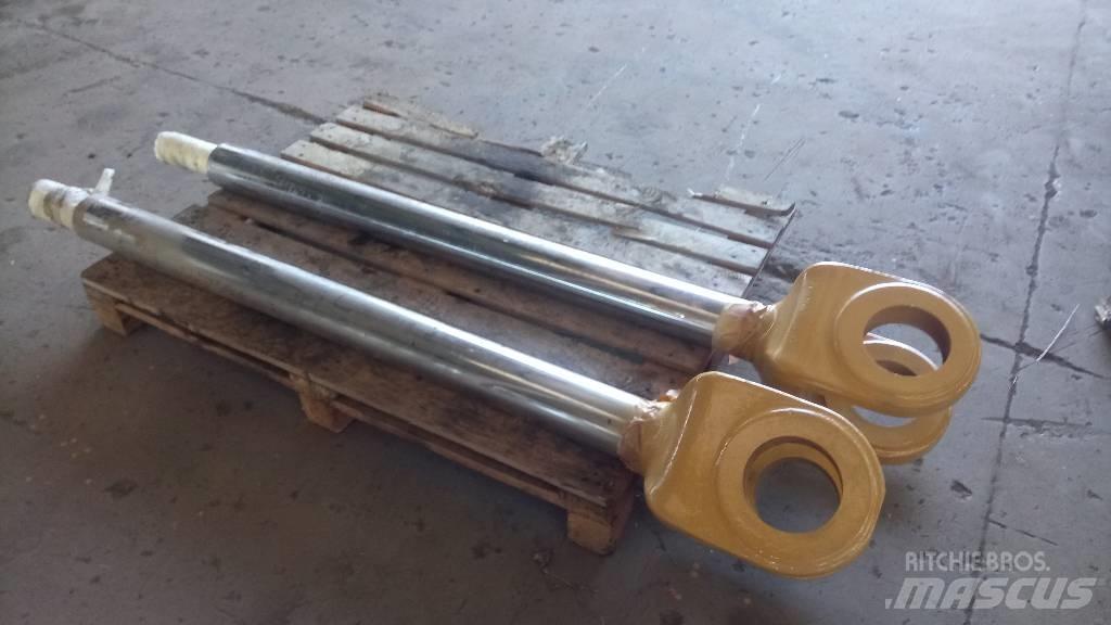 CAT 988 B Hydraulika