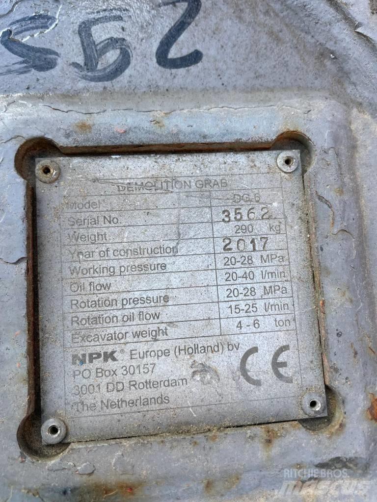 NPK DG-6 Mini rýpadlá < 7t