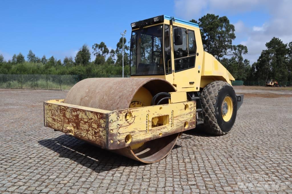 Bomag BW 219 DH-3 Ťahačové valce