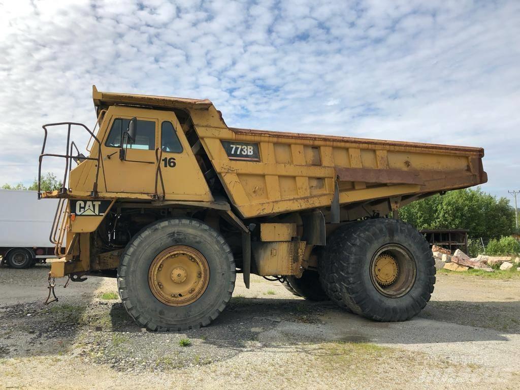 CAT 773 B Pevné dempry
