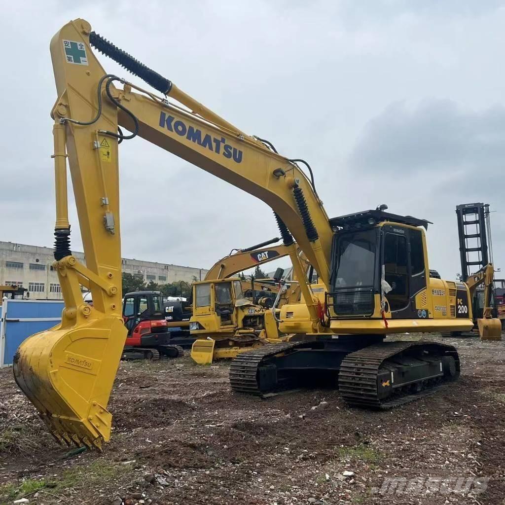 Komatsu pc200-8 Pásové rýpadlá