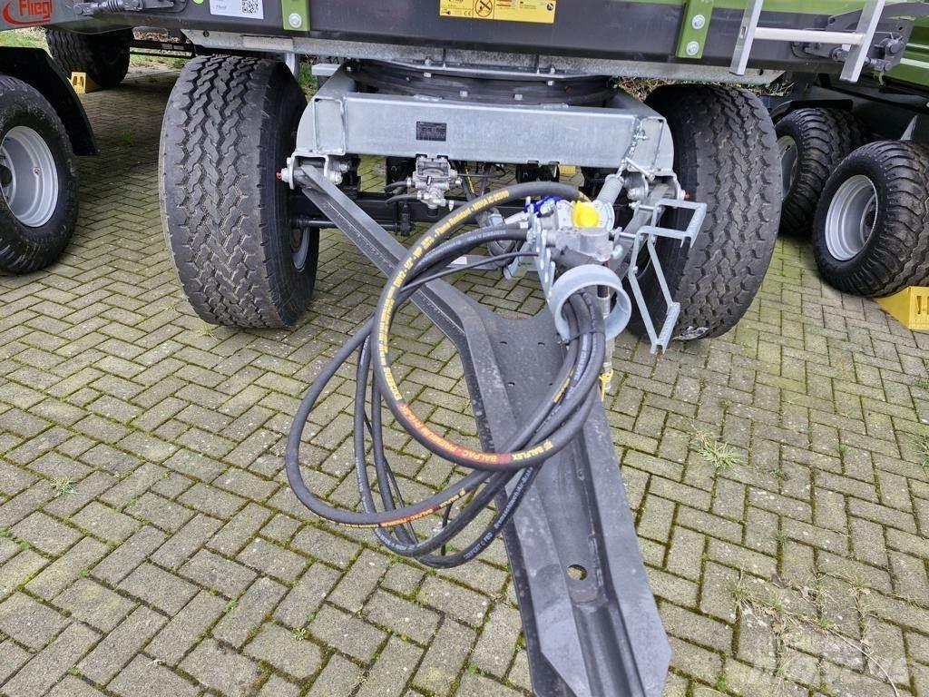 Fliegl DK 160 FOX Prívesy na balíky