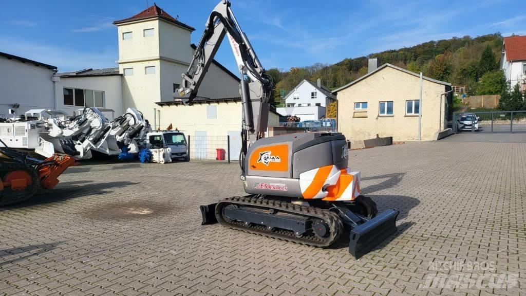 Akula DR300 Demolačné rýpadlá