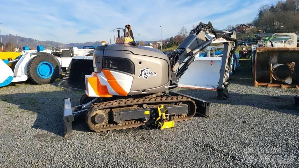Akula DR300 Demolačné rýpadlá