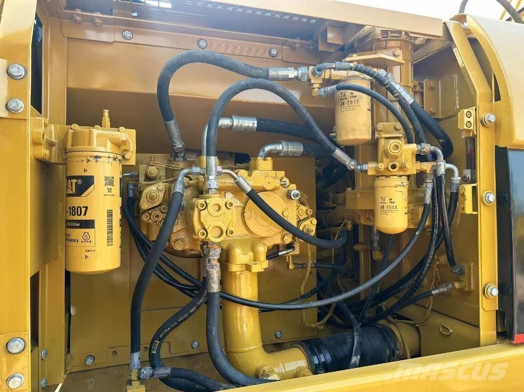 CAT 325CL Pásové rýpadlá