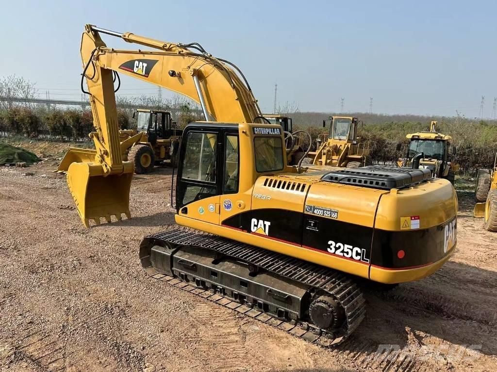 CAT 325CL Pásové rýpadlá