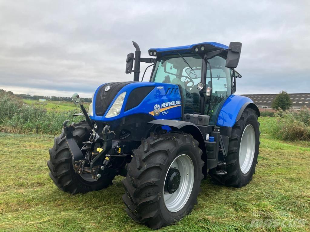 New Holland T7.225 Traktory