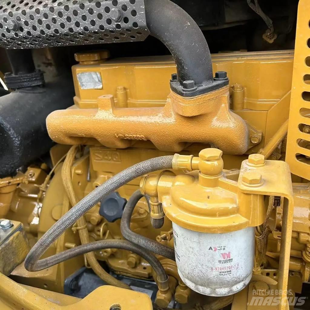 CAT 304 CR Pásové rýpadlá