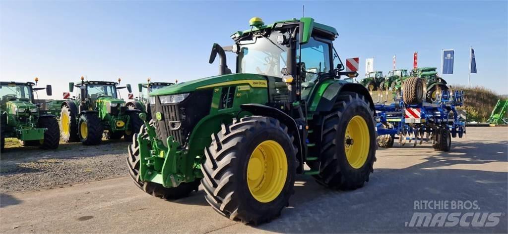 John Deere 7R 330 Traktory
