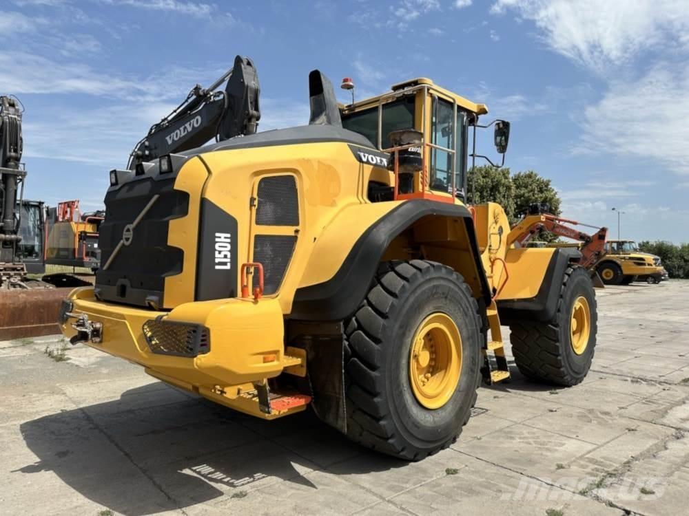 Volvo L150H Kolesové nakladače