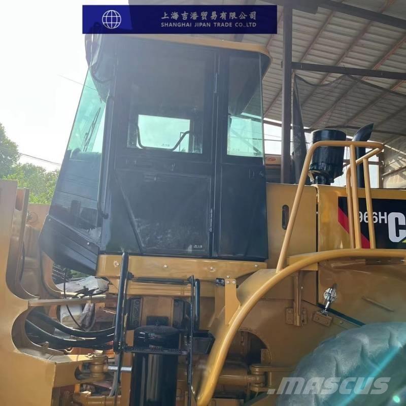 CAT 966 H Kolesové nakladače