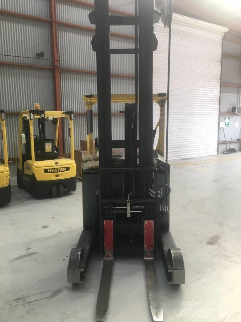Hyster R1.6 Retraky