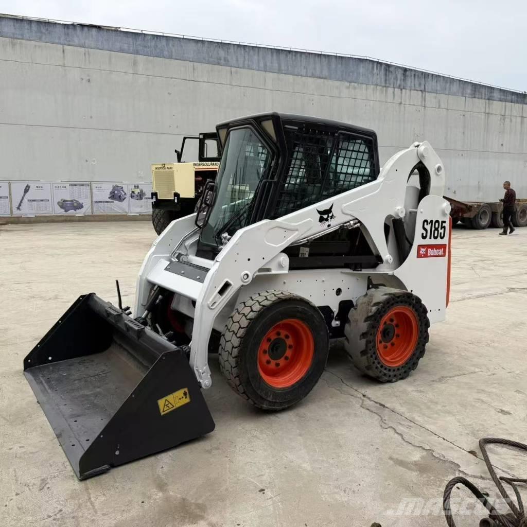 Bobcat S185 Šmykom riadené nakladače