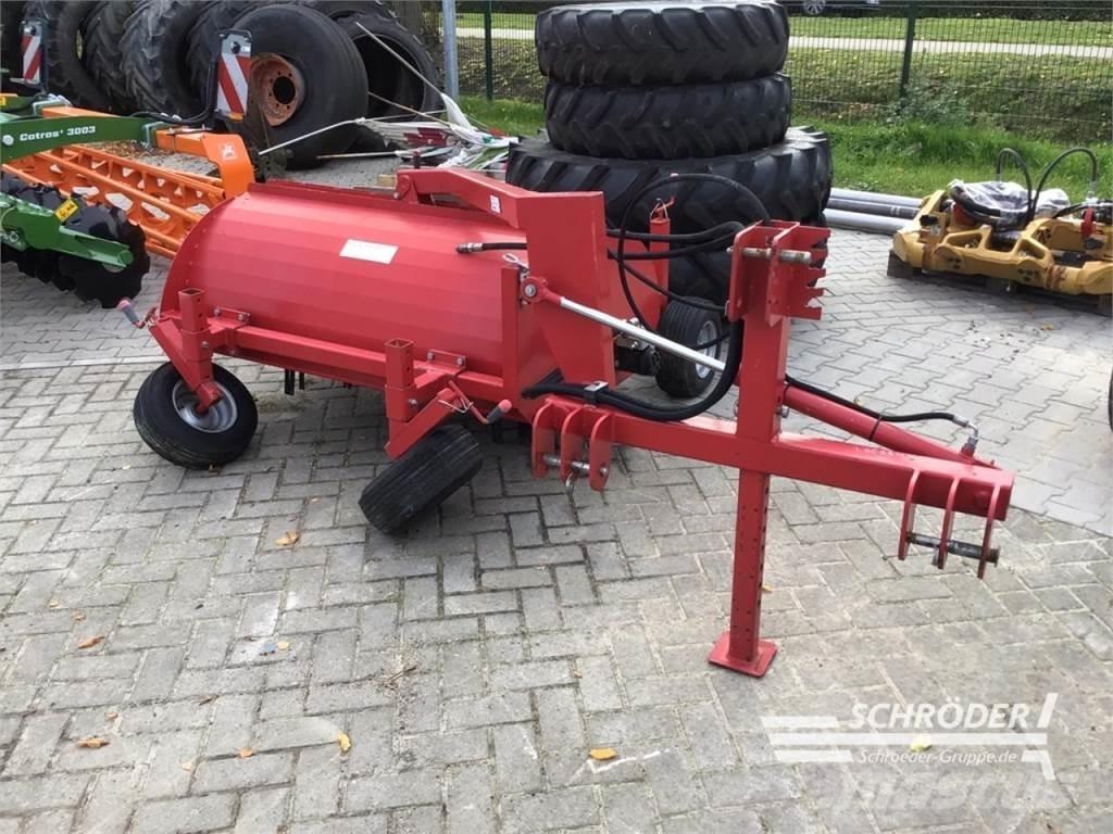  ERDBEERENTRANKER Sadiace stroje