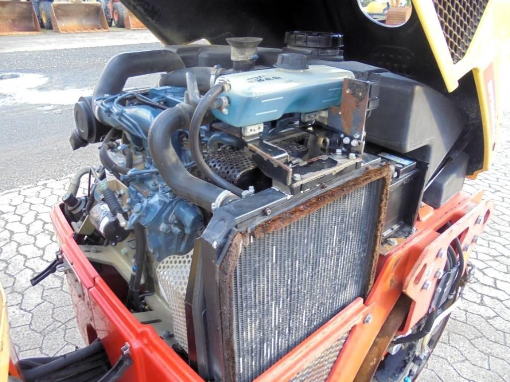 Dynapac CC 1100 Tandemové valce