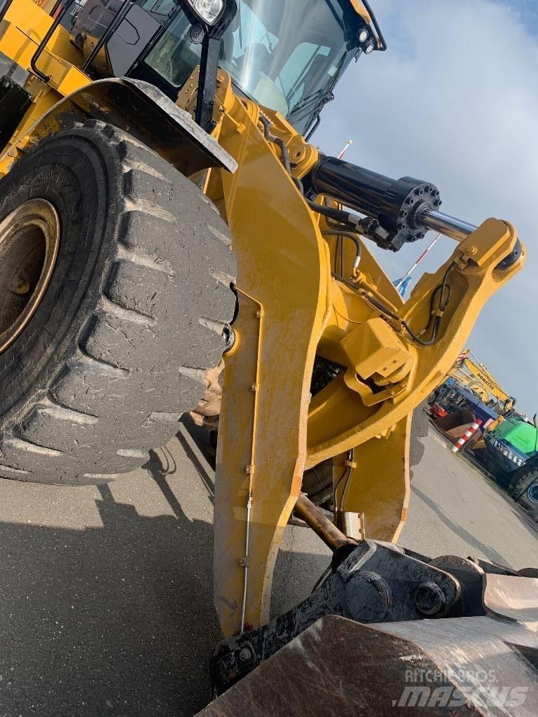 CAT 972MXE Kolesové nakladače