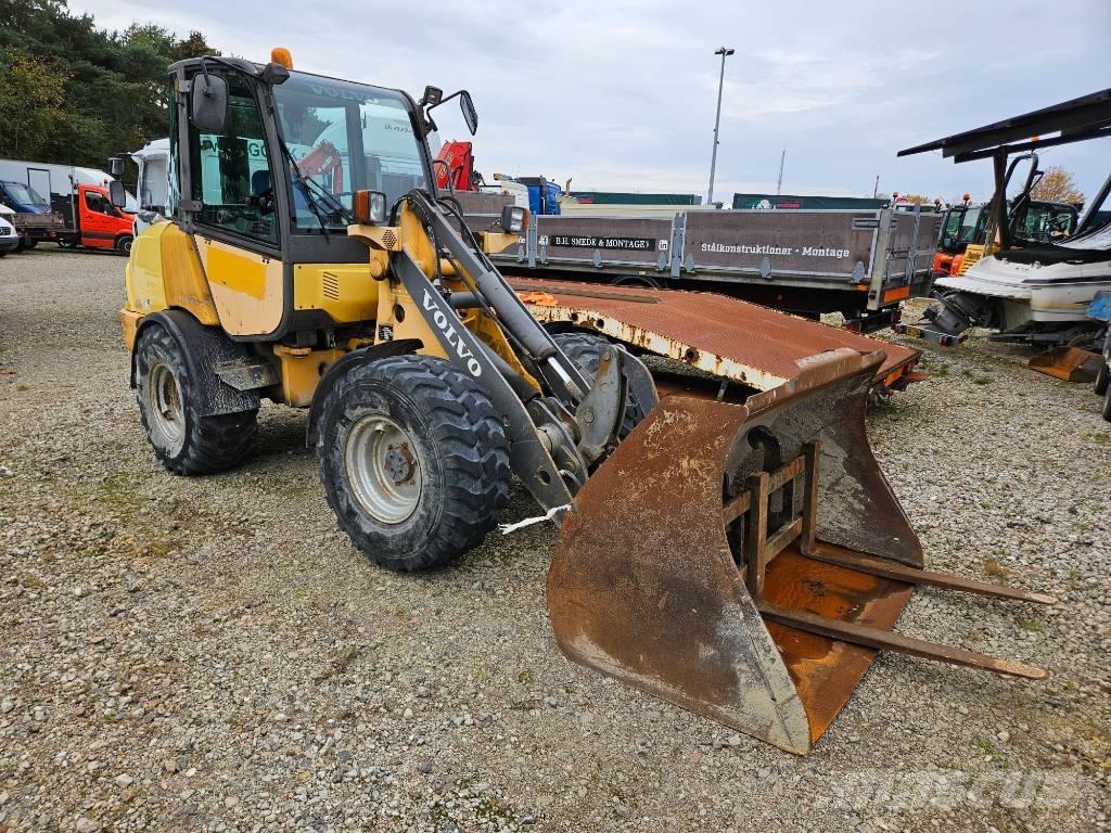 Volvo L 20 B Kolesové nakladače