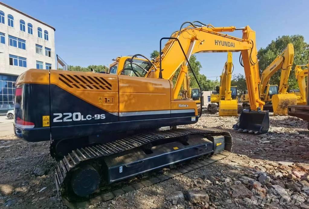 Hyundai R220LC-9S Pásové rýpadlá