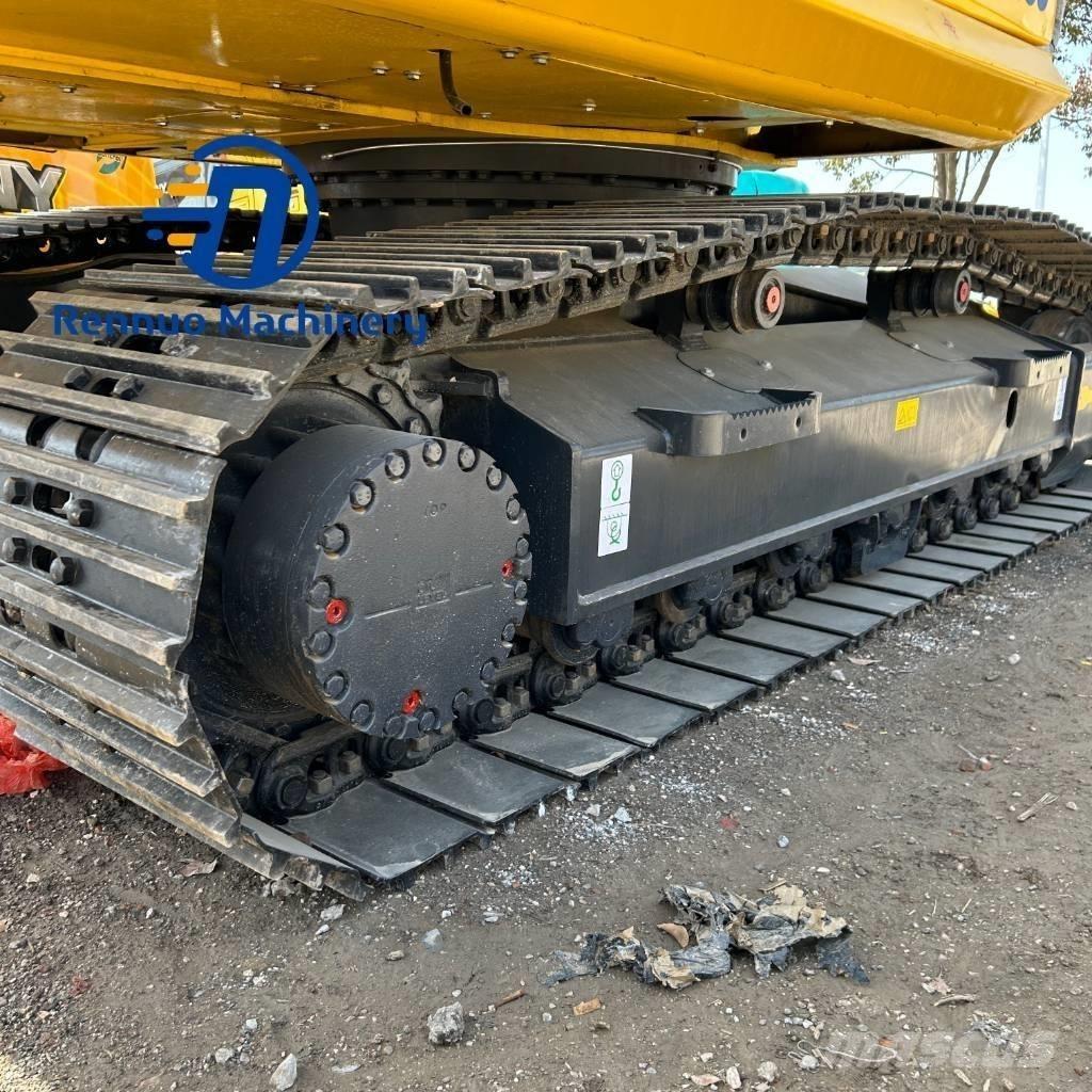 Komatsu PC200-8 Pásové rýpadlá