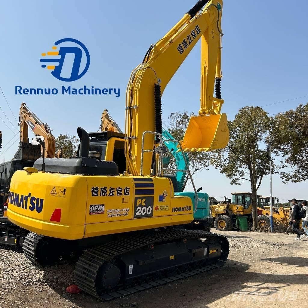 Komatsu PC200-8 Pásové rýpadlá