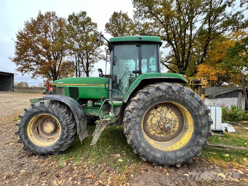 John Deere 7800 Traktory