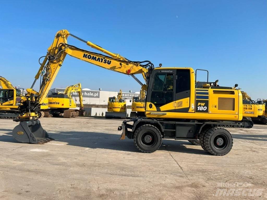 Komatsu PW 180-11 Kolesové rýpadlá