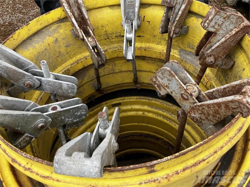 Petlas 480/70R34 Pneumatiky, kolesá a ráfiky