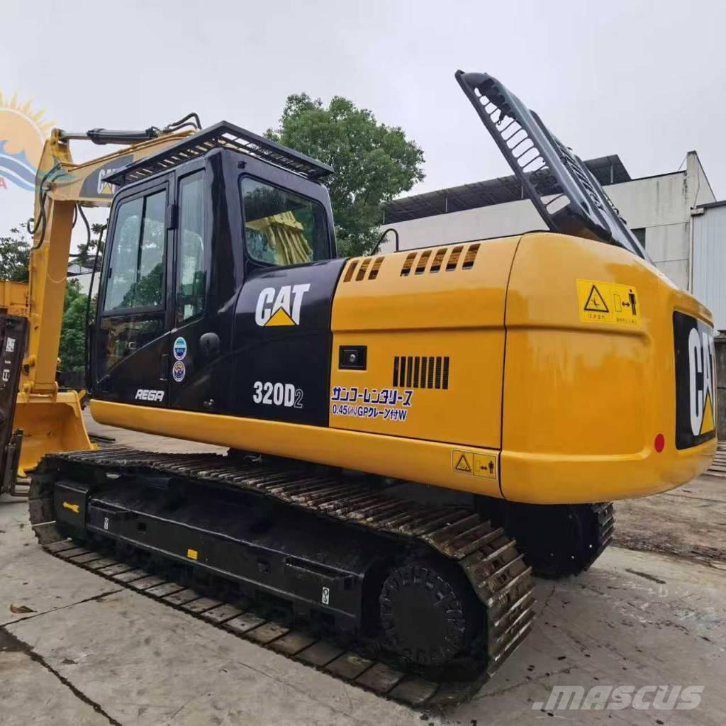 CAT 320d2 Pásové rýpadlá