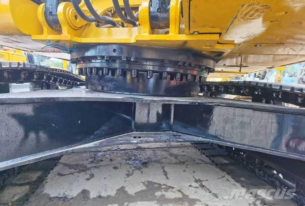 CAT 320d2 Pásové rýpadlá