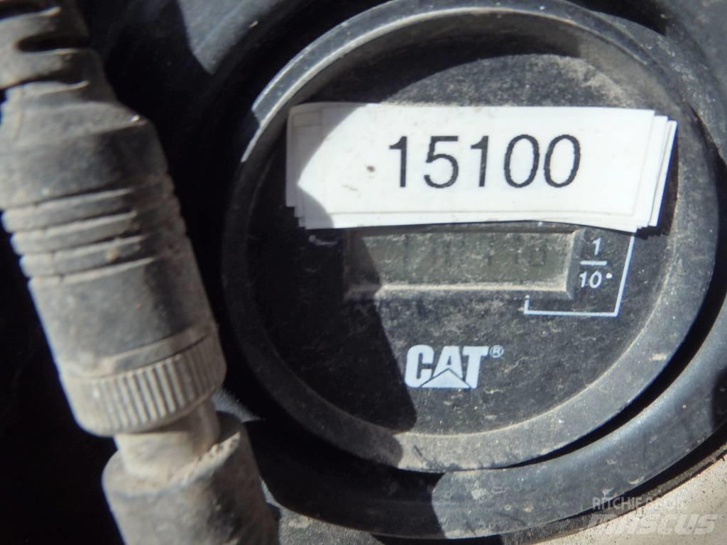 CAT M 313 C 4x4 Kolesové rýpadlá