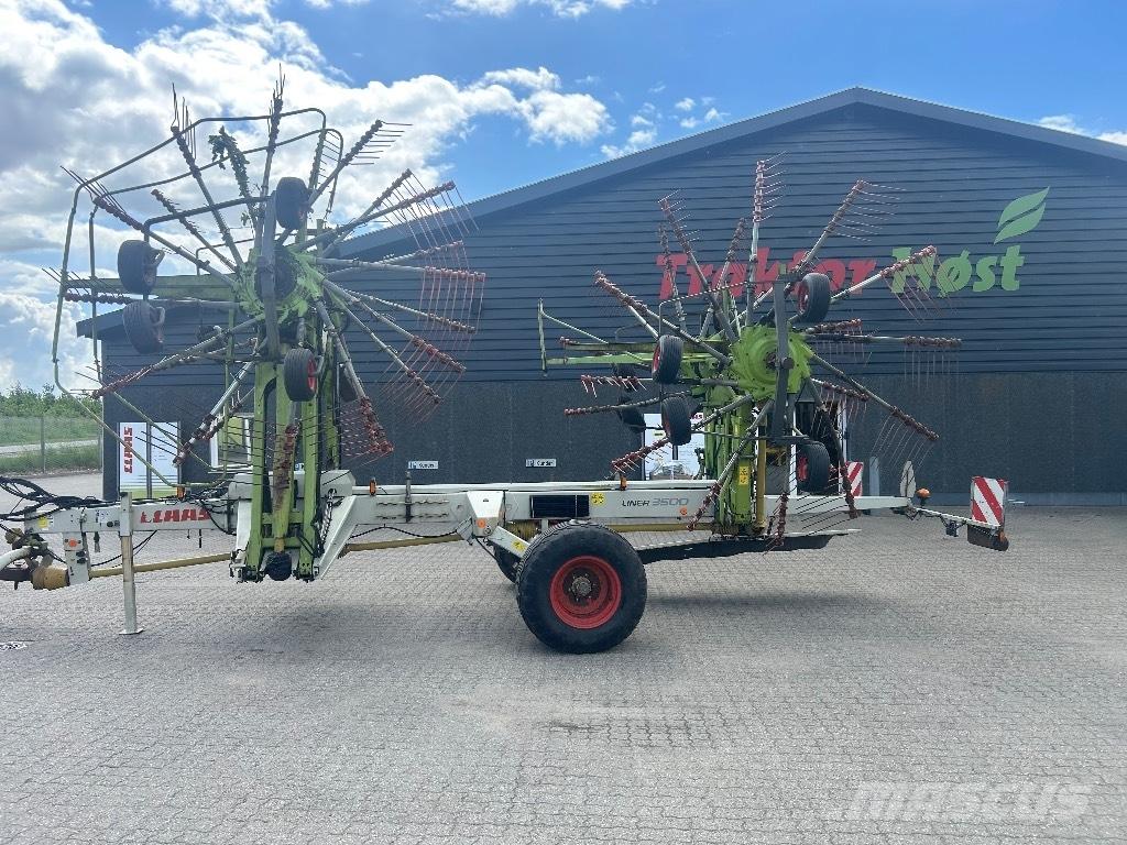 CLAAS Liner 3500 Obracače a zhrabovače sena