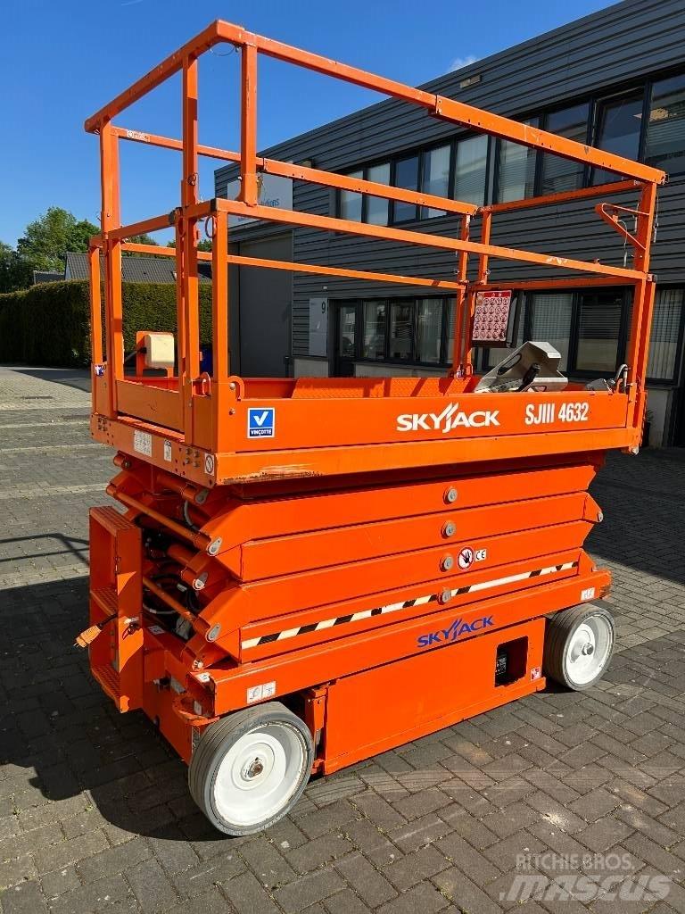 SkyJack SJ III 4632 Nožnicové zdvíhacie plošiny