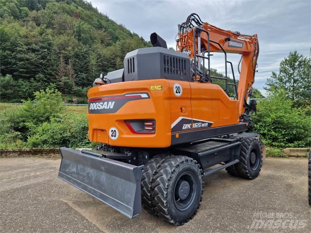 Doosan DX165WR-7 Kolesové rýpadlá