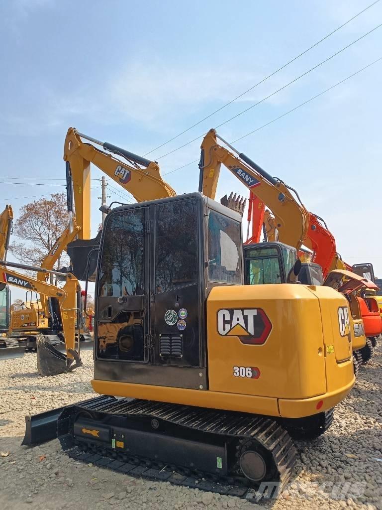CAT 306 Mini rýpadlá < 7t