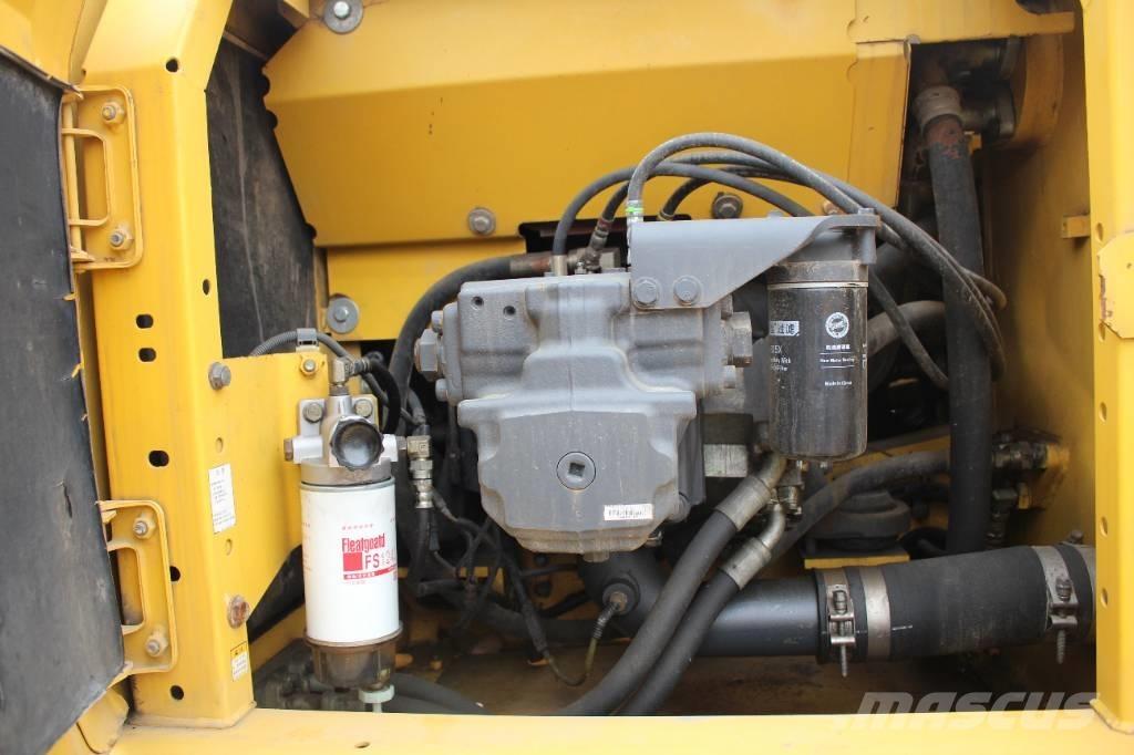 Komatsu PC 240 LC-8 Pásové rýpadlá
