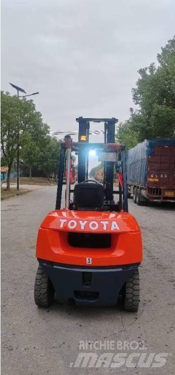 Toyota FD 50 Dieselové vozíky