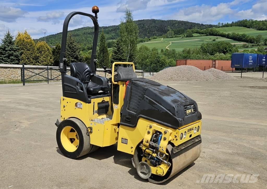 Bomag BW 100 ACM-5 Kombinované valce