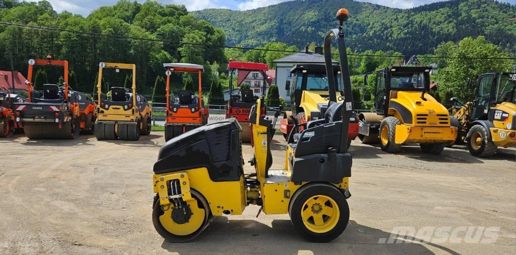 Bomag BW 100 ACM-5 Kombinované valce