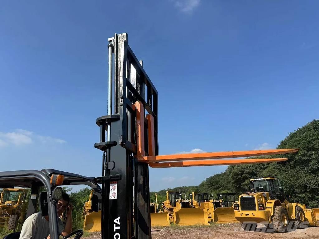 Toyota 30 Forklift Dieselové vozíky